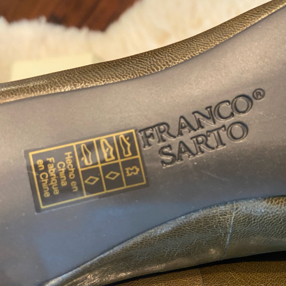 Franco Sarto olive green pointed toe kitten heel NIB - Picture 10 of 13